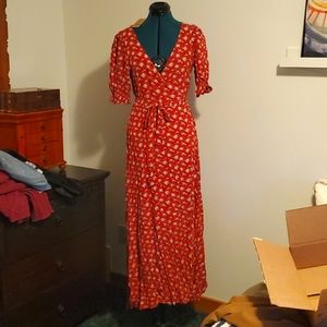 Sophia Short Sleeve Wrap Midi Dress - Red Ditsy Floral Size: M NWT